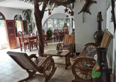 hotel la cabaña del viajero izabal guatemala (10)