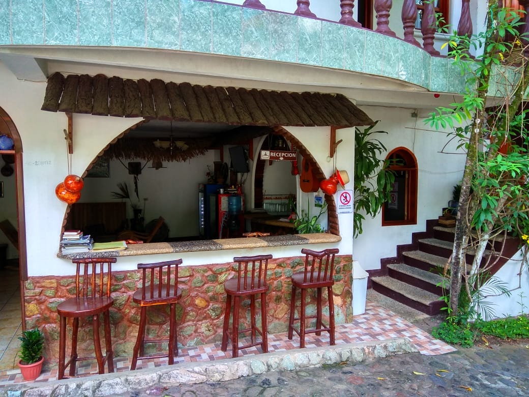 hotel la cabaña del viajero izabal guatemala (27)